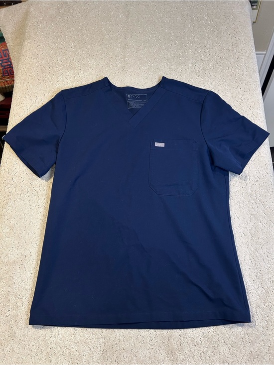 Figs Other - Figs Technical Collection Men's Scrubs Top Size Medium Navy Blue 2 Pocket